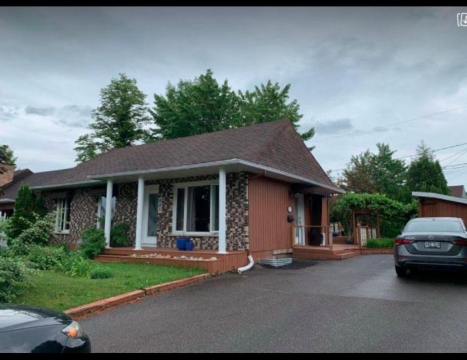 Tinga Home Chicoutimi Екстериор снимка