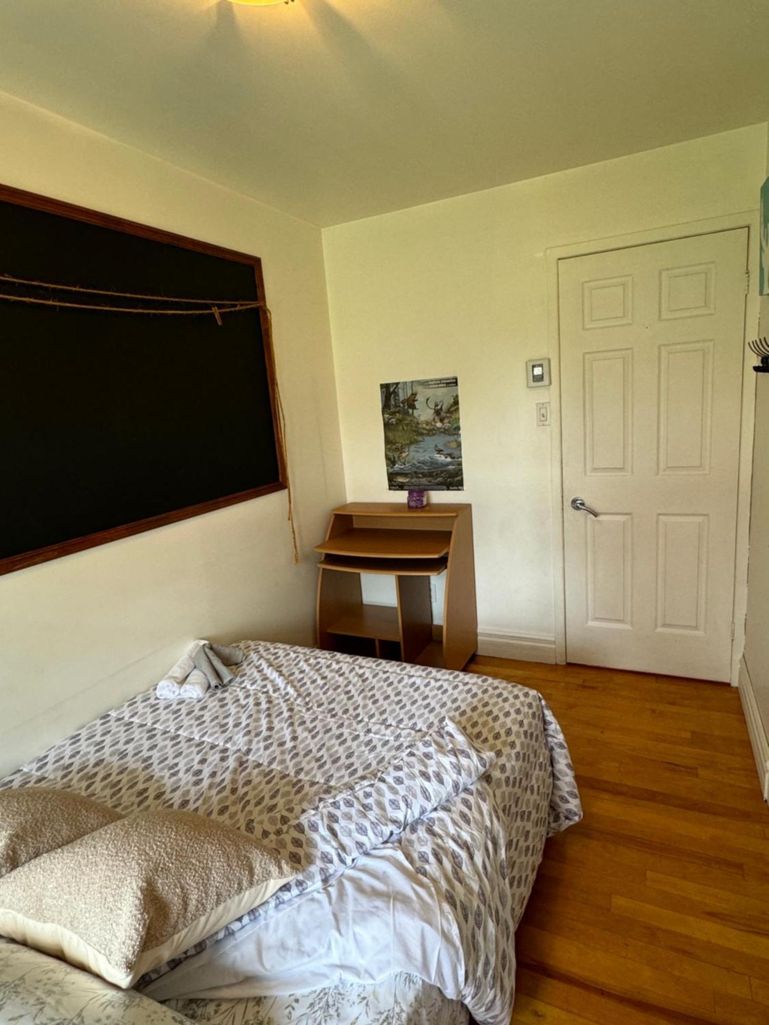 Tinga Home Chicoutimi Стая снимка